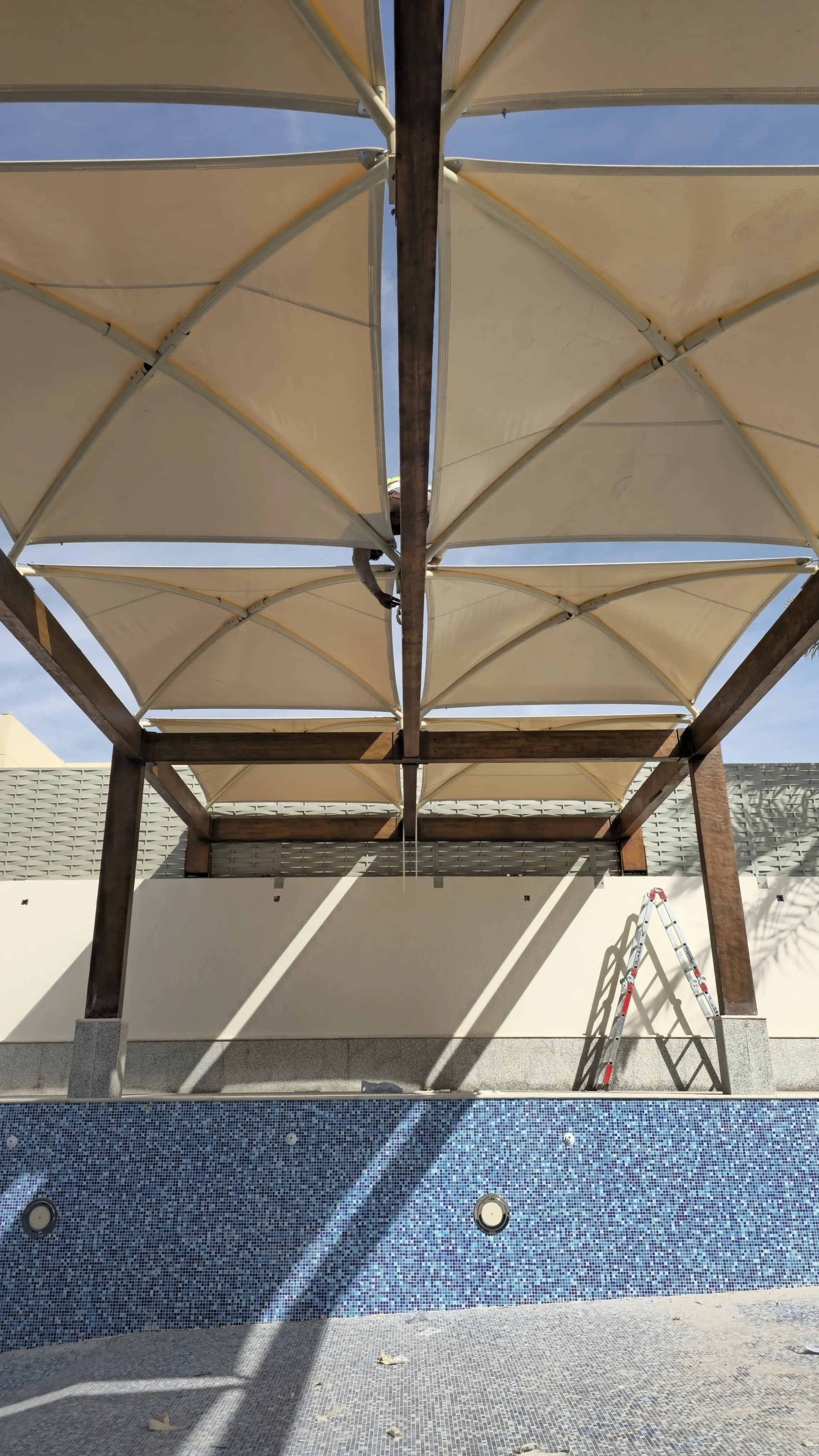 مظلات وسواتر الجنوب لاحواش الفلل منازل دليل الفخامة والحماية