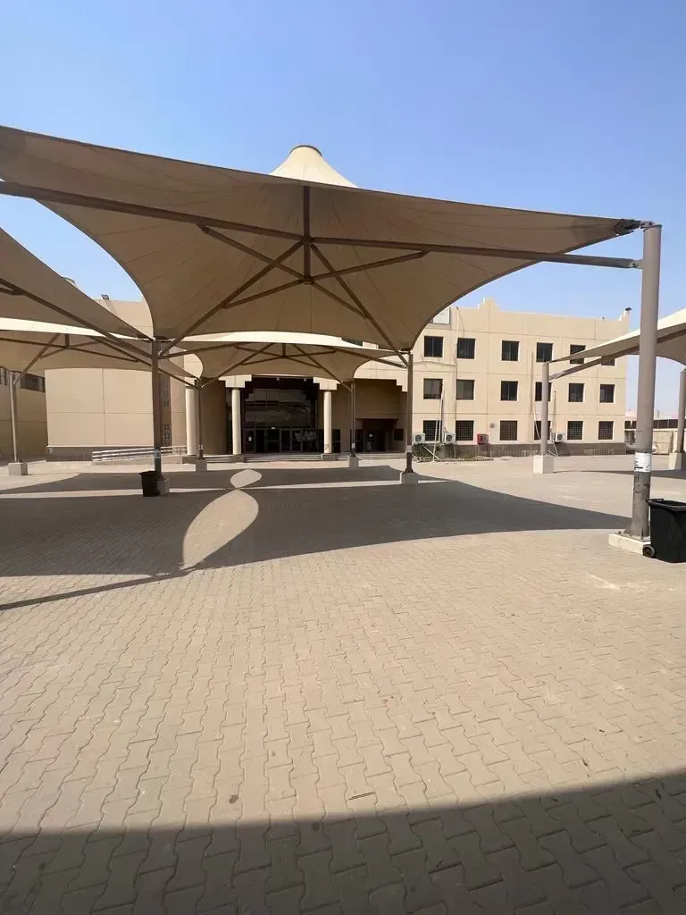 افضل تركيب أحدث مظلات مدارس في أبها 