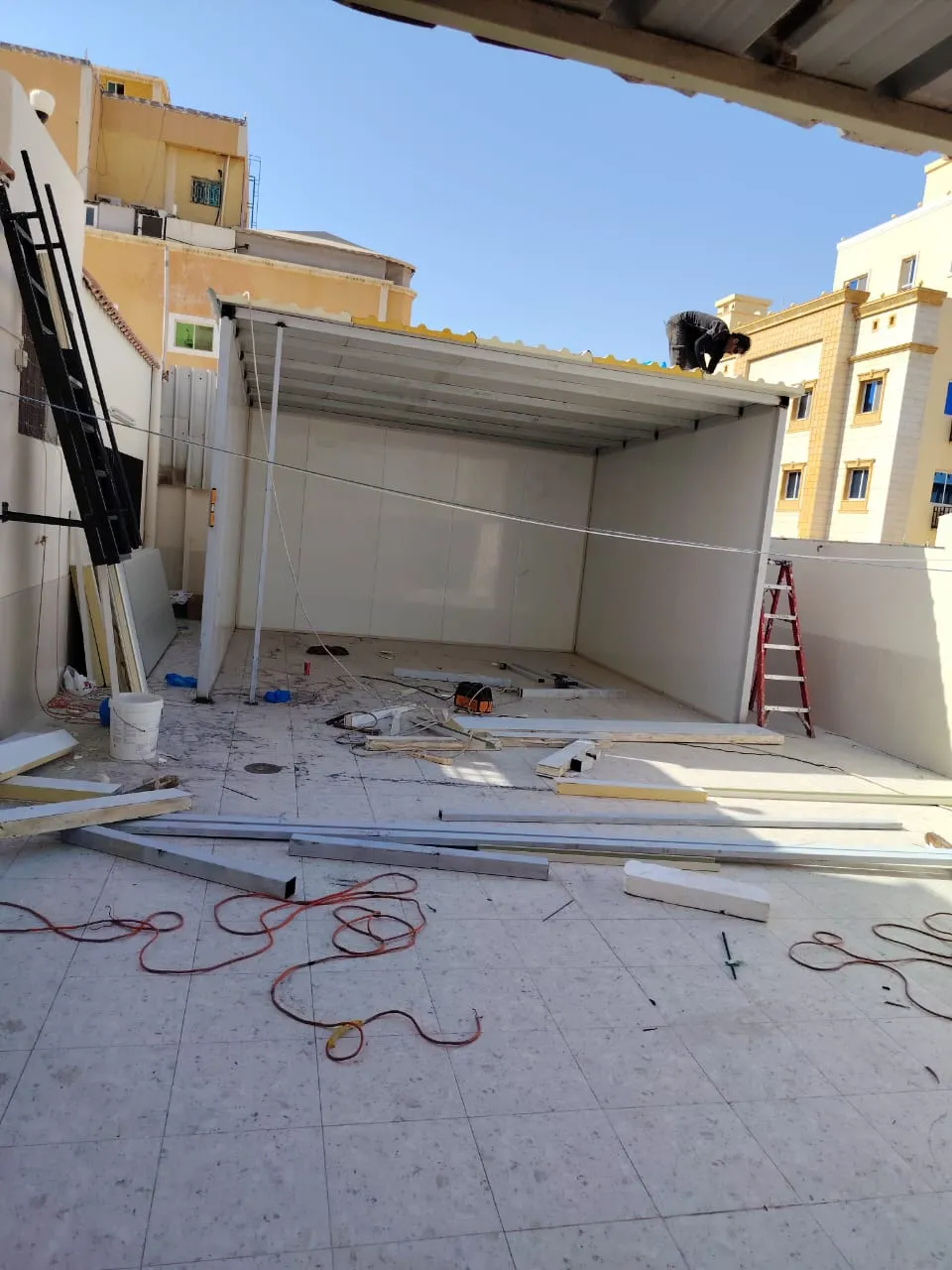 أحدث صيحات لملاحق الساندويتش بانل في خميس مشيط 