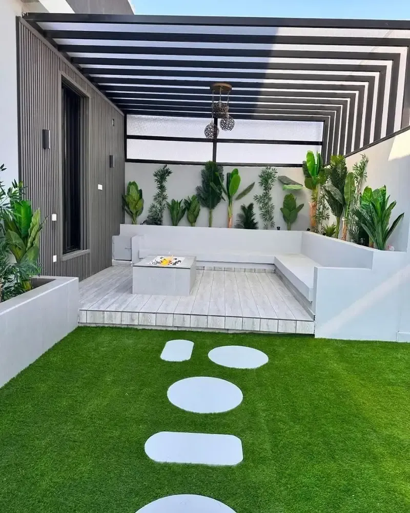 بناءملاحق وجلسات أسطح بالجنوب وأبها وجيزان 