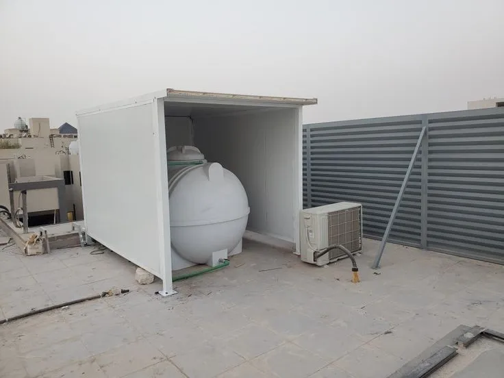 مظلات سحب يدوي ومظلات خزانات بالجنوب :حلول تظليل عملية 