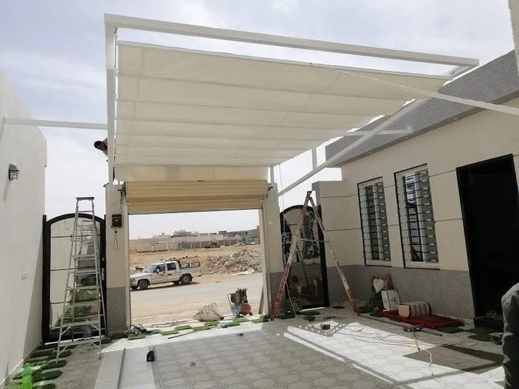 مظلات سحب يدوي ومظلات خزانات بالجنوب :حلول تظليل عملية 