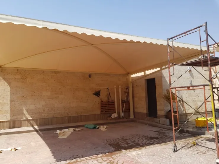 مظلات سحب يدوي ومظلات خزانات بالجنوب :حلول تظليل عملية 