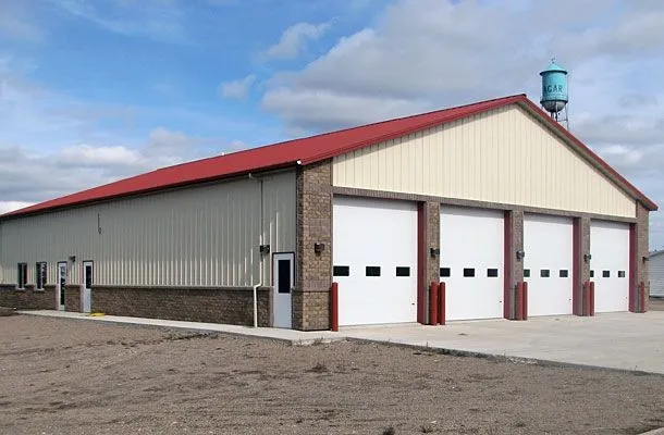 تركيب هناجر ساندوتش بانل: حلول عصرية ومتينة لتلبية احتياجاتك