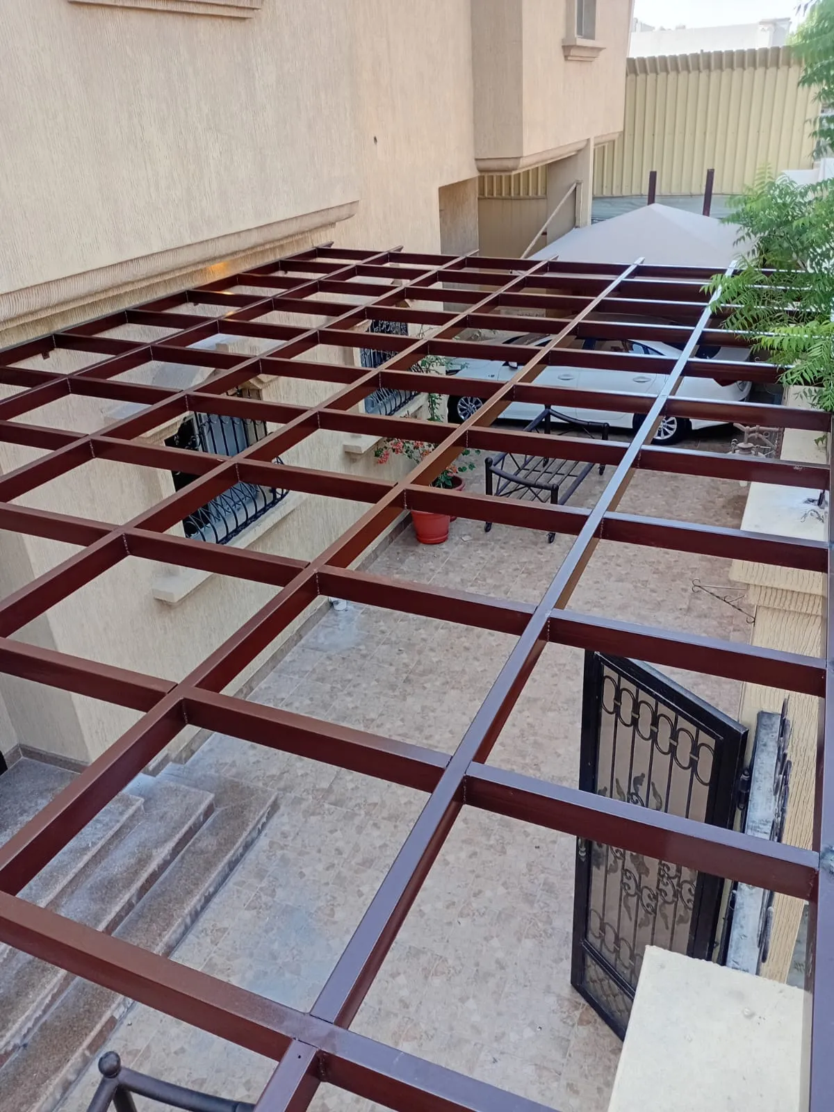 مظلات وسواتر عسير