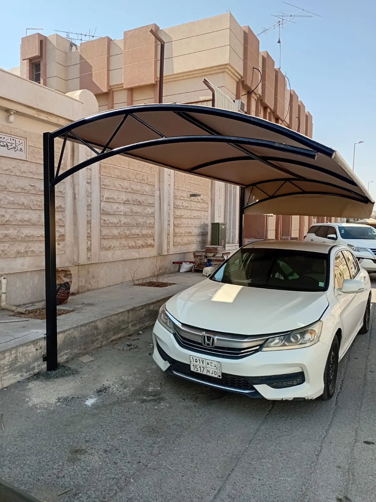 مظلات وسواتر عسير