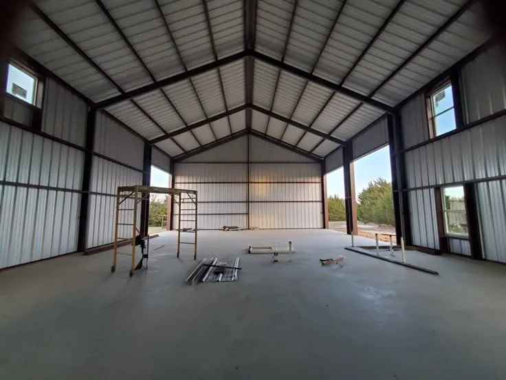 أسعار الهناجر والمستودعات الحديدية وسندوتش بانل في أبها