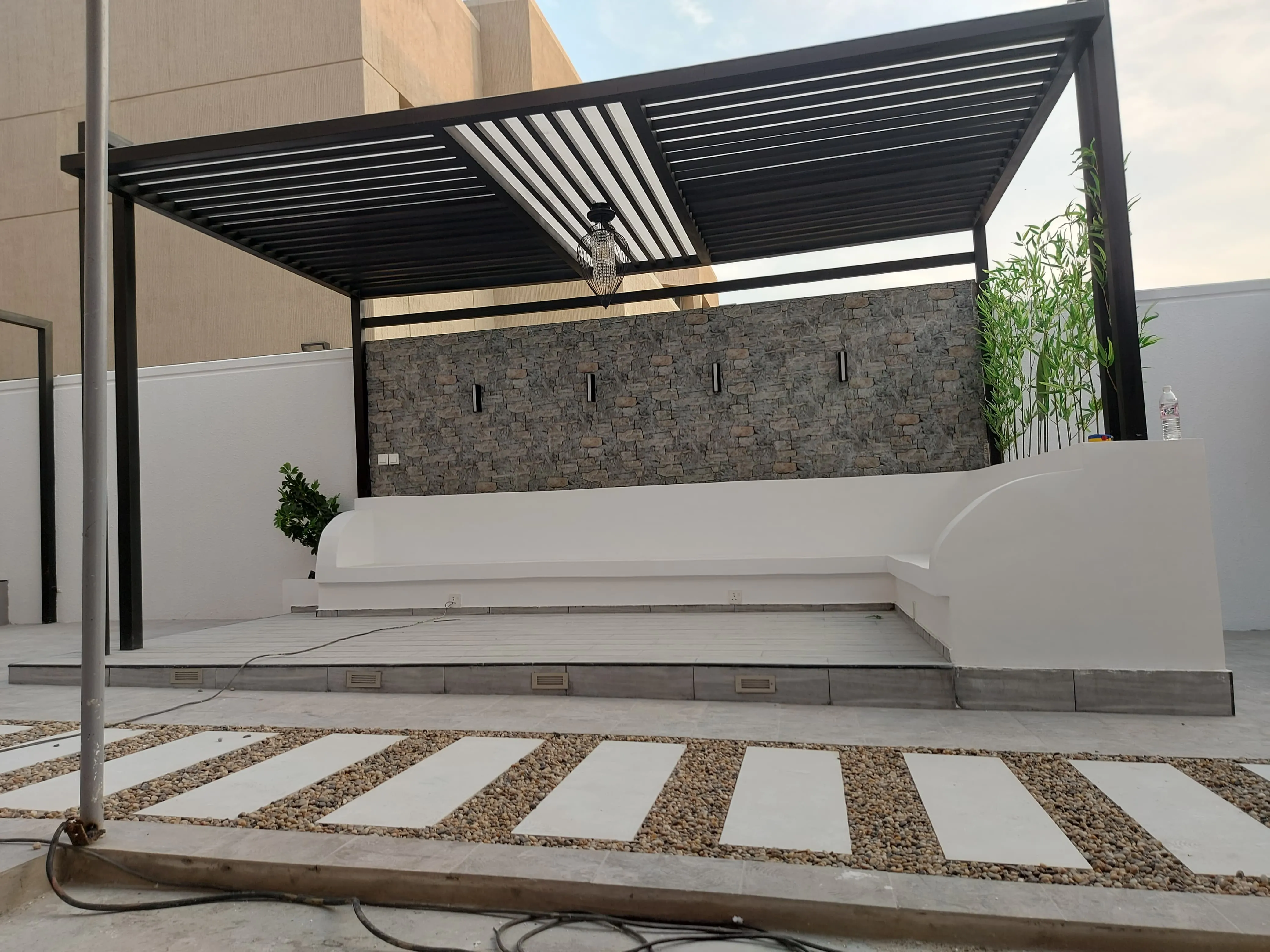 جلسات شتويه وبرجولات واحواض كلاسيكيه في عسير وأبها