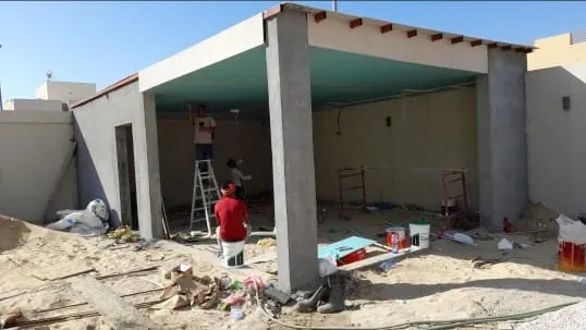 ملاحق ومجالس البناء الحديث ومجالس ملكيه في الجنوب