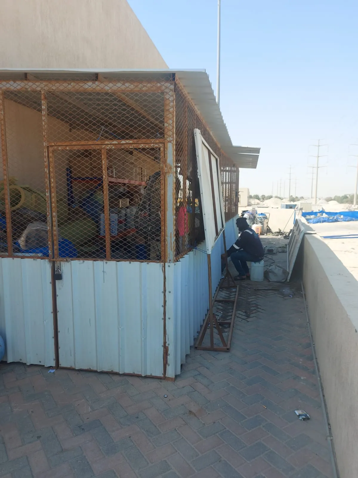 مظلات خزانات مظلات سخانات مظلات مكيفات مظلات السطح في عسير