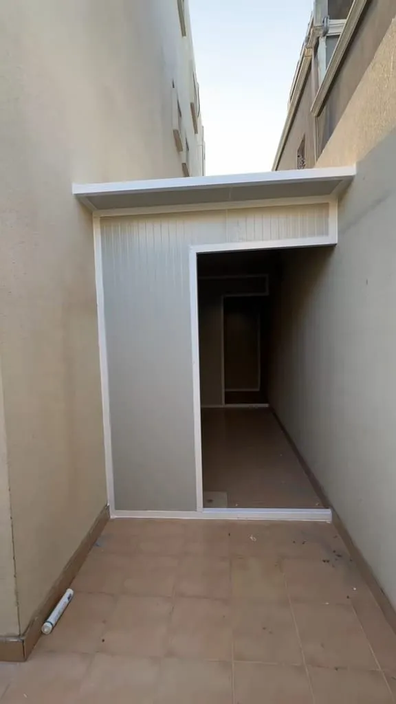 اقرب محل ساندوتش بانل متخصص في بالجنوب