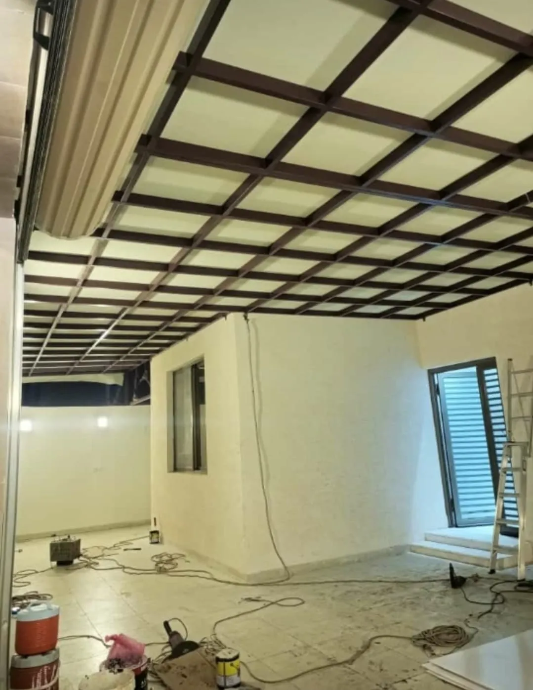 اقرب محل حداده تركيب المظلات وسواتر في الجنوب