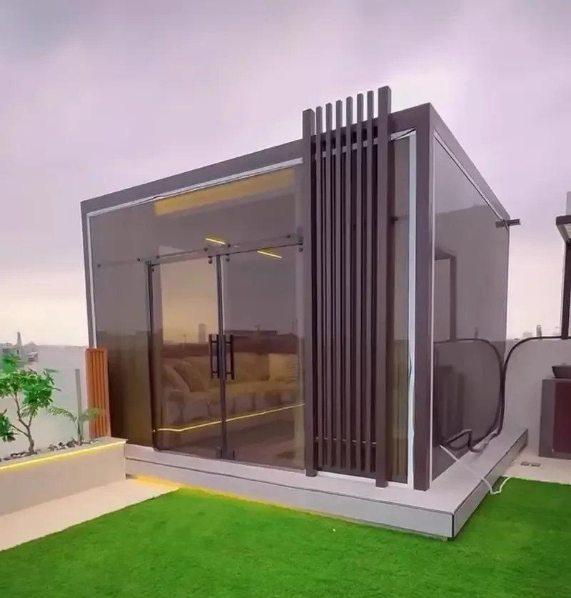 مقاول بناء مجالس زجاجية أنيقة وبسيطة بأقل تكلفة بالجنوب