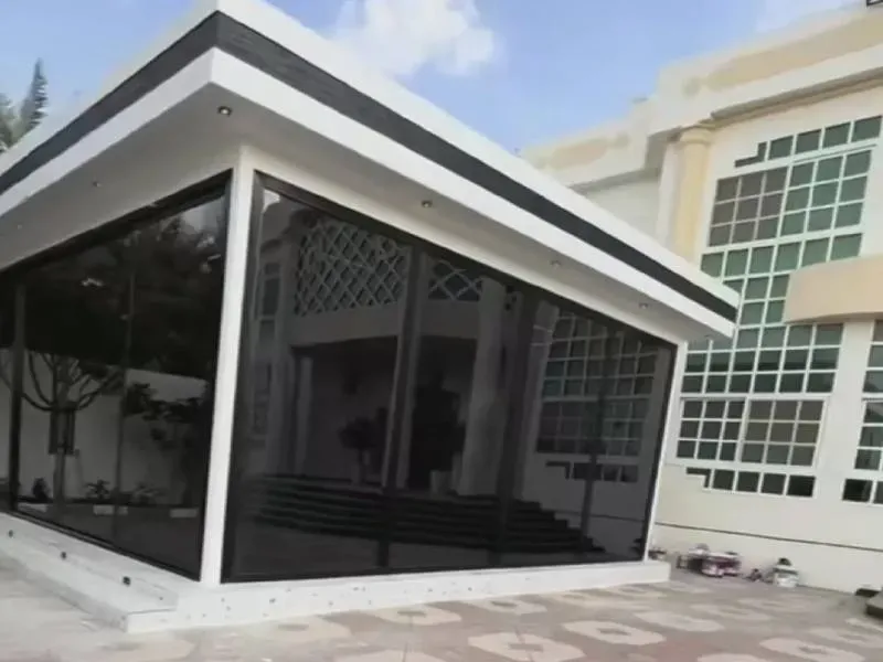 غرف إضافية خارجية وملاحق للاستراحة (أو للضيافة)في الجنوب 