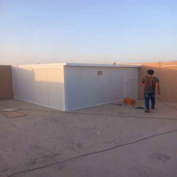 غرف إضافية خارجية وملاحق للاستراحة (أو للضيافة)في الجنوب 