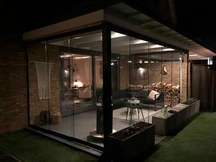 ارخص مقاول بناء مجلس خارجي في نجران وعسيربالحوش انيق زجاجي 