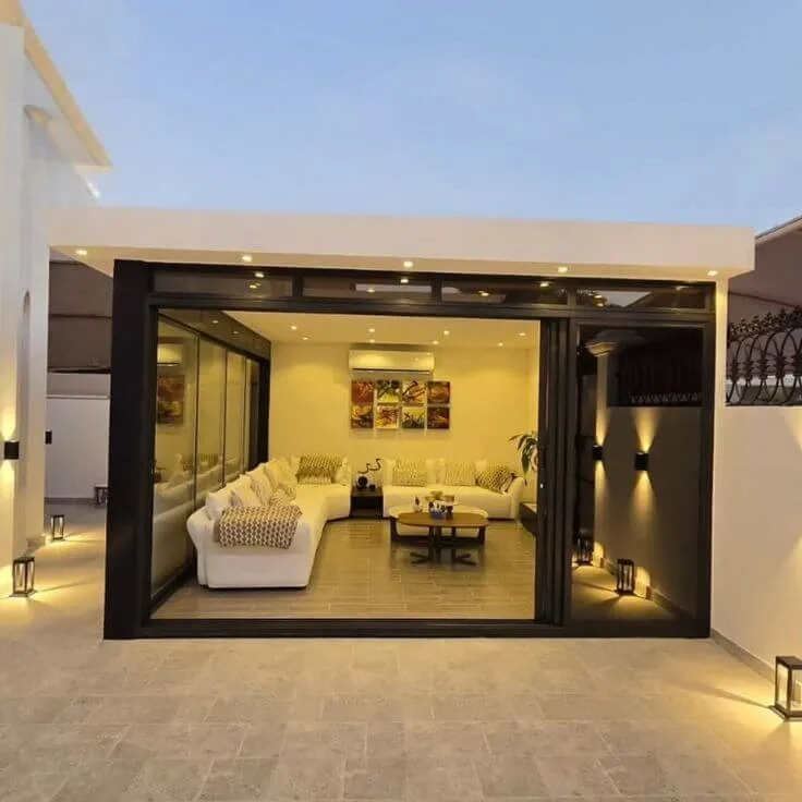 ملاحق خارجية| تركيب ملاحق ساندوتش بانل | ملاحق زجاجية فخمة 