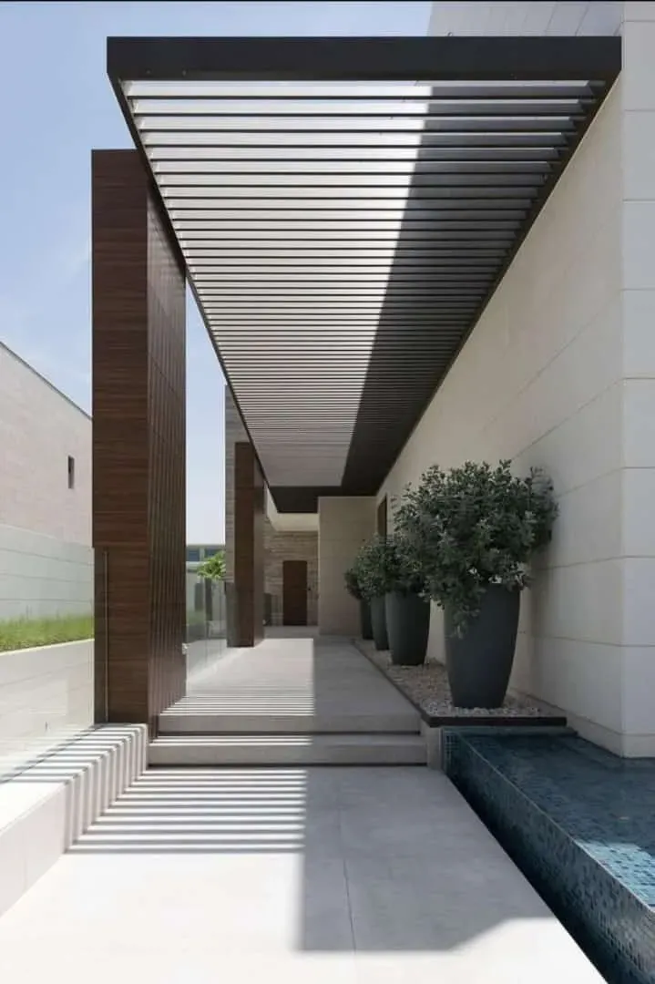 حداد مظلات مداخل فلل في الجنوب وعسير: تصاميم مودرن 