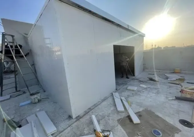 تركيب ساندوتش بنل للملاحق في الجنوب وابهاء:التكلفة، الخطوات