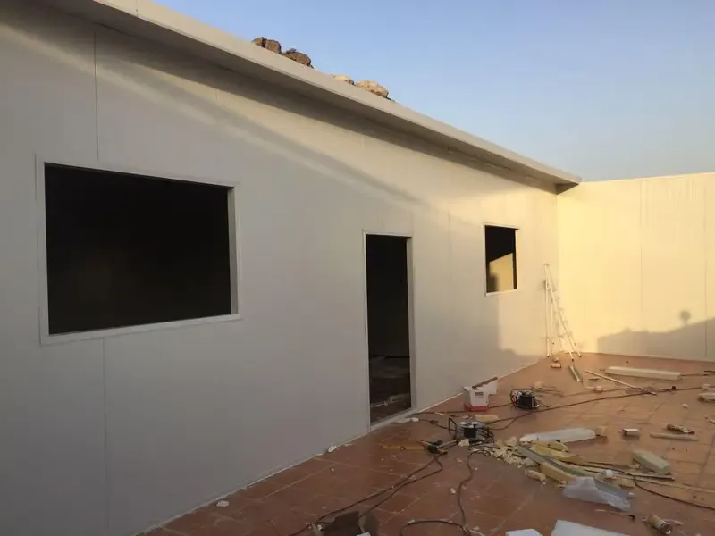 تركيب ساندوتش بنل للملاحق في الجنوب وابهاء:التكلفة، الخطوات