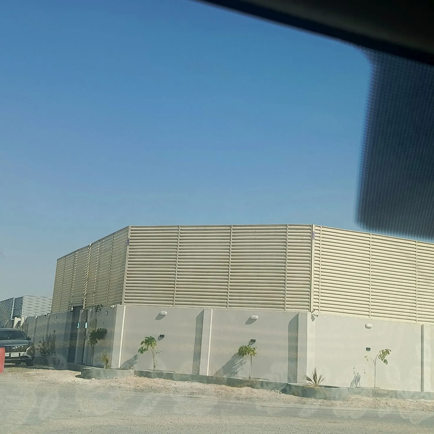 حداد مظلات وسواترفي أبها:اختيار أفضل الأنواع وأحدث التصاميم 