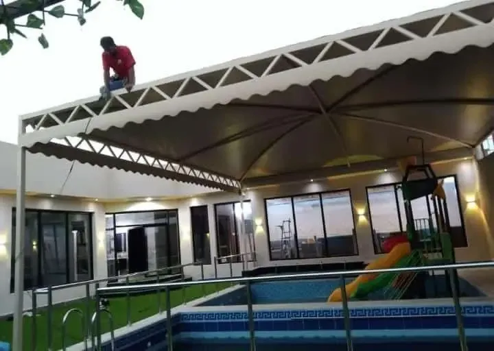 أنواع مظلات سيارات خارجية في الجنوب:لتركيب مظلات البوثلين