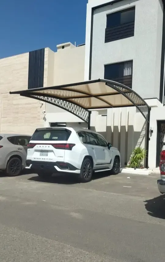 أنواع مظلات سيارات خارجية في الجنوب:لتركيب مظلات البوثلين