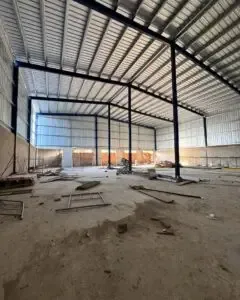 "أفضل شركة تركيب هناجر ومستودعات في خميس مشيط لعام 2026