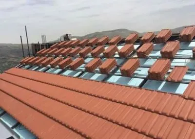 تركيب قرميد الأسطح والملاحق في الجنوب وعسير:الأنواع، الأسعار