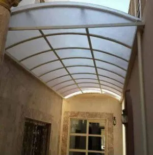 مظلات لكسان في جنوب المملكة:دليل الفخامة والحماية القصوى