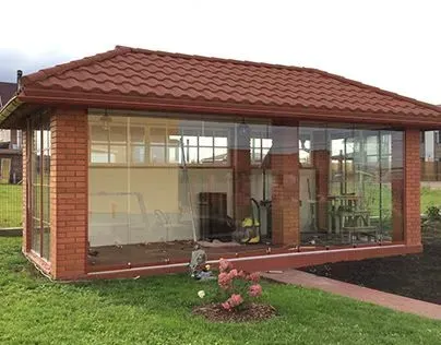 مجلس خارجي مصنوع من الساندوش والحديد والأسمنت بوردفي أبها 