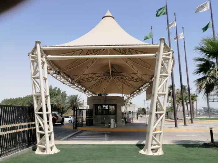 تركيب مظلات هرمية في أبها:أفضل أنواع وتصاميم المظلات الهرمية