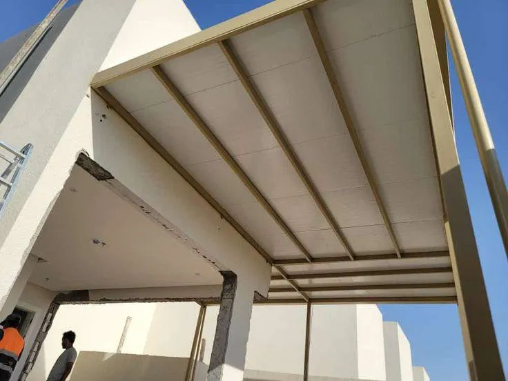 تصميم وتركيب هناجر ومستودعات ساندوتش بانل في أبها|والمواصفات