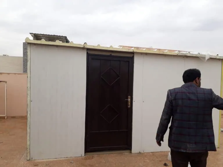 مقاول تركيب ساندوتش بانل في أبها|تصميم ملاحق وغرف عازلة 