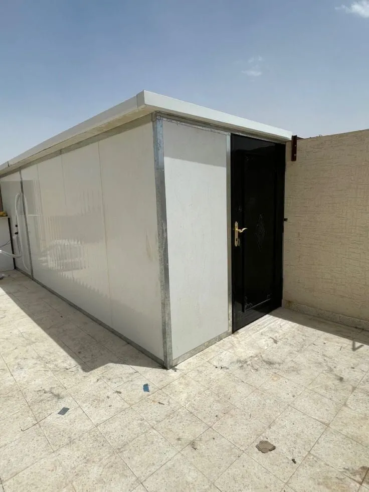 مقاول تركيب ساندوتش بانل في أبها|تصميم ملاحق وغرف عازلة 