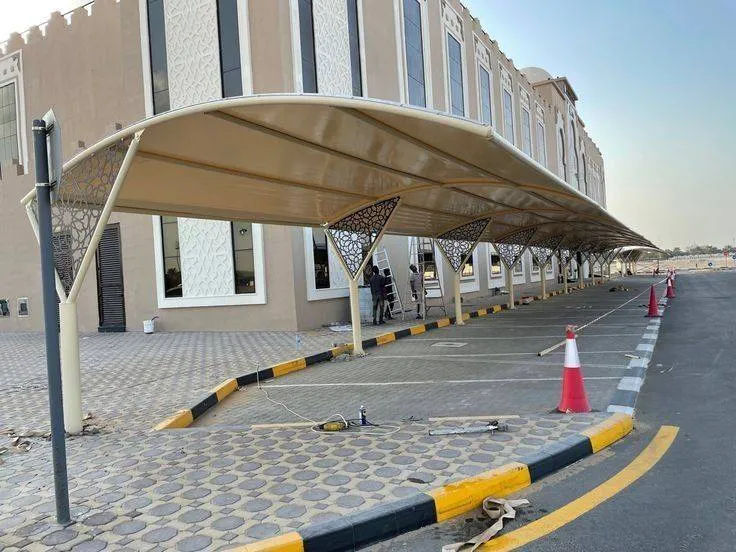 تركيب مظلات مواقف سيارات في أبها 