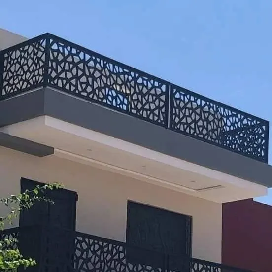 حداد تركيب سواتر في أبها بجميع أنواعها وأشكالها
