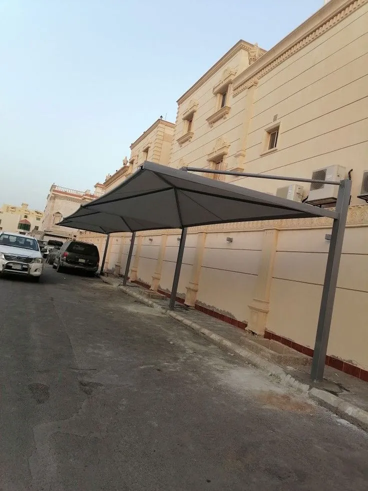 مظلات خارجية وسيارات في أبها: حلول عصرية للتظليل