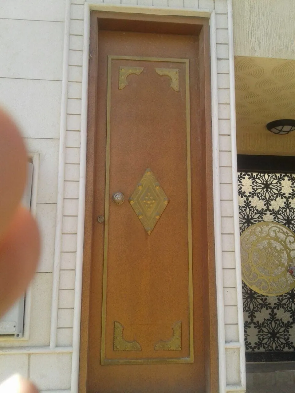 حداد مظلات وأبواب في أبها 