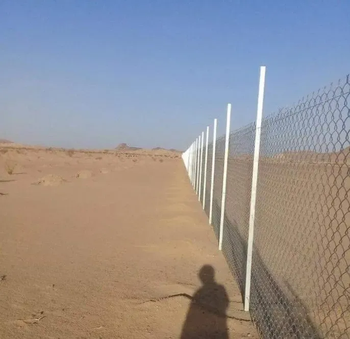 شبوك للمزارع والأراضي في أبها 