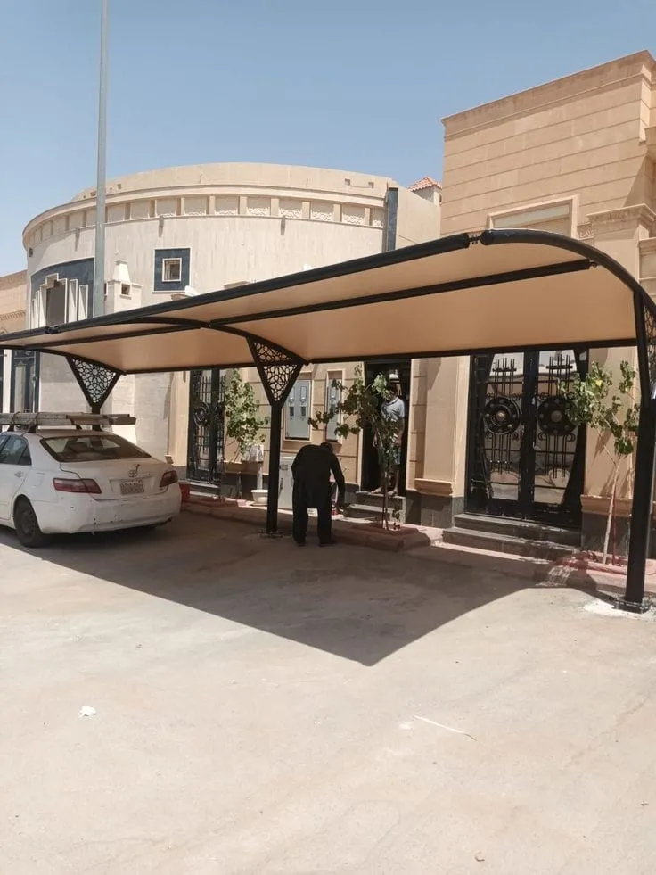 مظلات سيارات حديثة بالجنوب وابها 