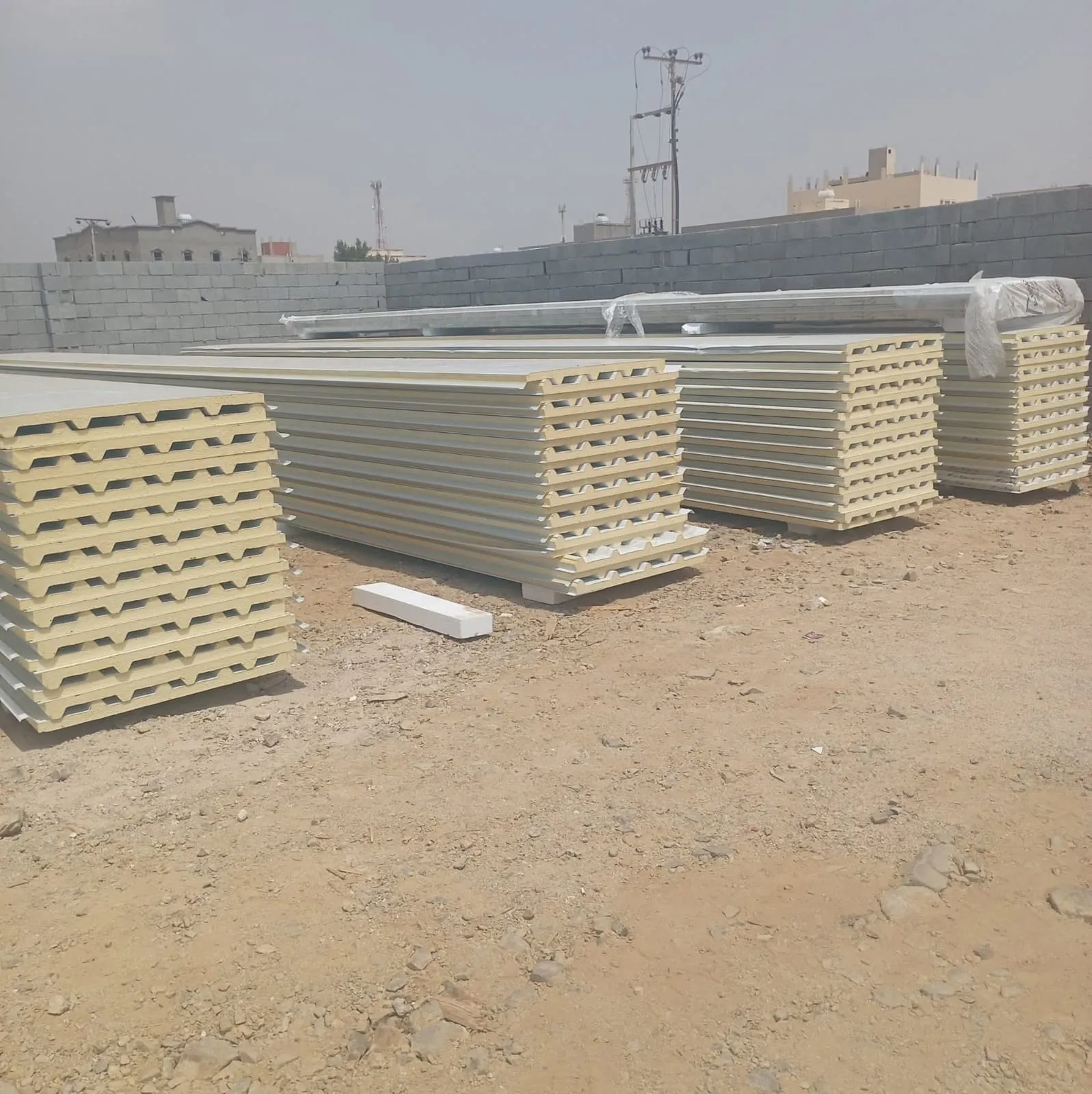 هناجر ومستودعات أبها